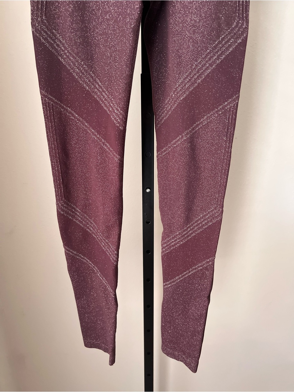 Athleta twilight Shimmer High-Waist Leggings - Sparkling Plum - Picture 4 of 7